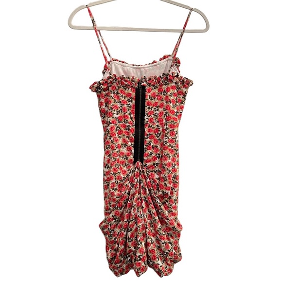 Short, Flower Pattern Dress - Picture 2 of 6